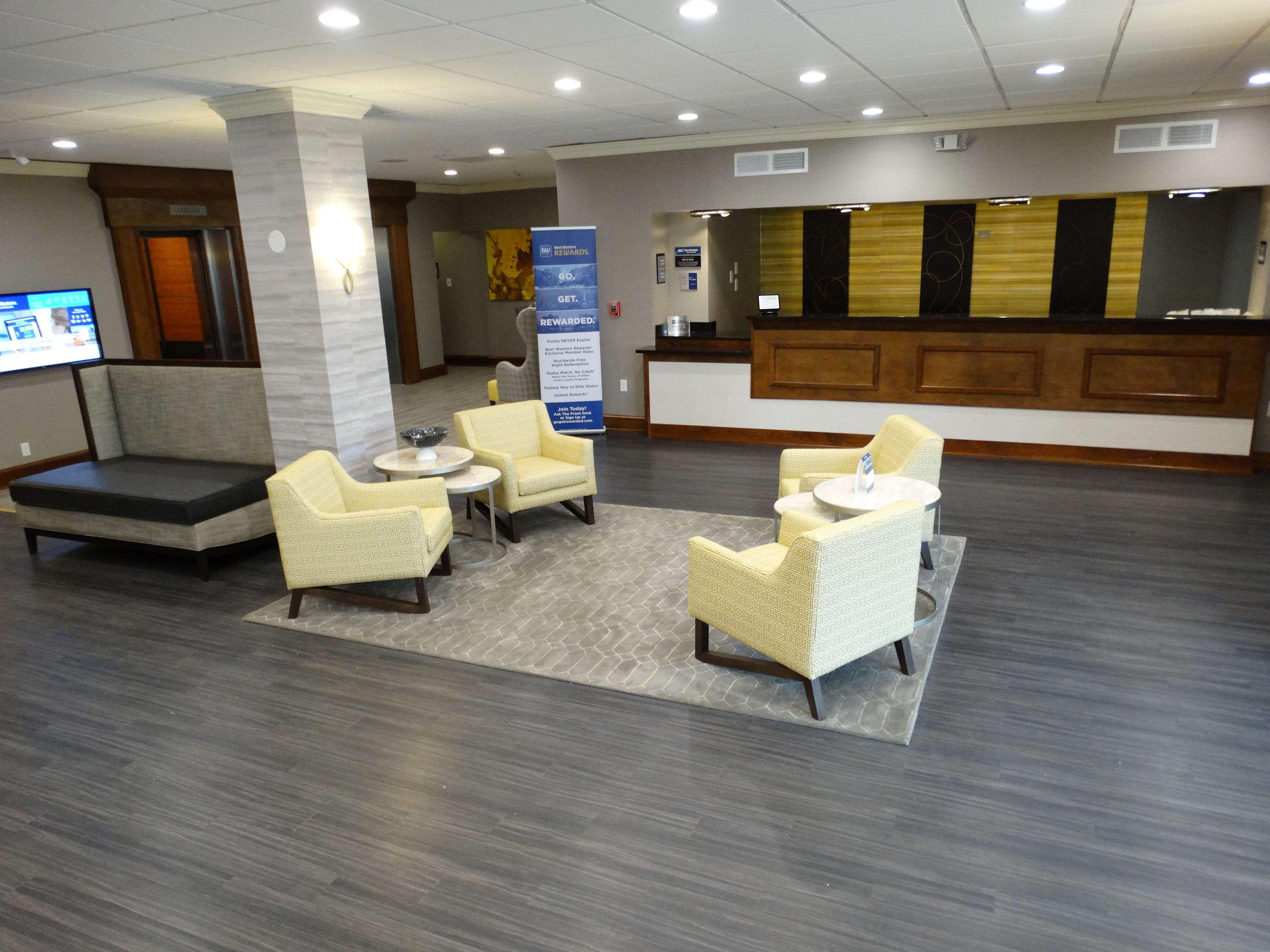 Best Western Premier Airport/Expo Center Hotel Louisville Interior foto